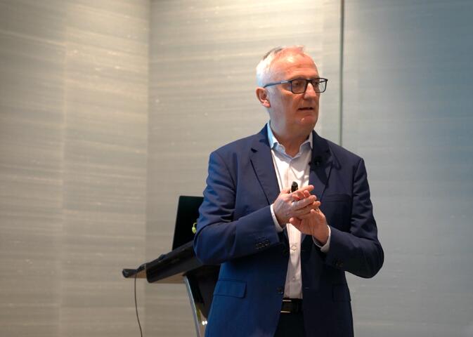 6378250852856738287147169